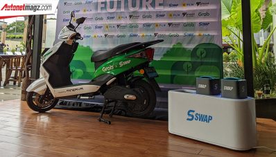 Sinergi Smoot, SWAP, Grab, dan PLN Wujudkan Ekosistem Motor Listrik Sinergi Smoot, SWAP, Grab, dan PLN Wujudkan Ekosistem Motor Listrik