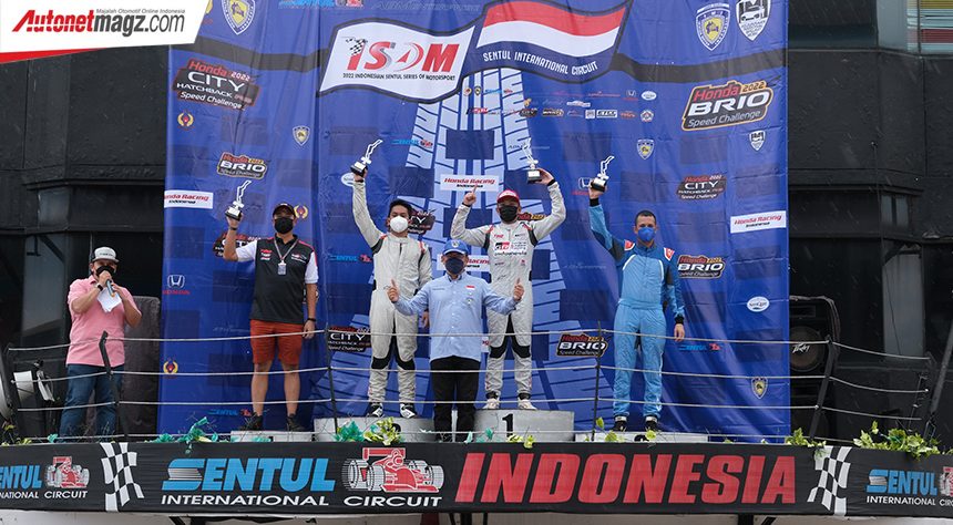 Jalani Kejurnas ITCR Perdana, Tim Toyota Gazoo Racing Indonesia Dapat Poin Maksimal Jalani Kejurnas ITCR Perdana, Tim Toyota Gazoo Racing Indonesia Dapat Poin Maksimal