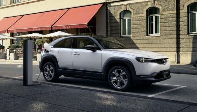 Mazda MX-30 Raih Hasil Tertinggi di Crash Test, Ciamik! Mazda MX-30 Raih Hasil Tertinggi di Crash Test, Ciamik!