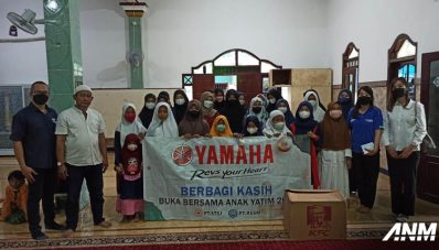 Yamaha Jatim Berbagi Kebahagiaan Dengan Ribuan Anak Yatim di 3 Kota Yamaha Jatim Berbagi Kebahagiaan Dengan Ribuan Anak Yatim di 3 Kota