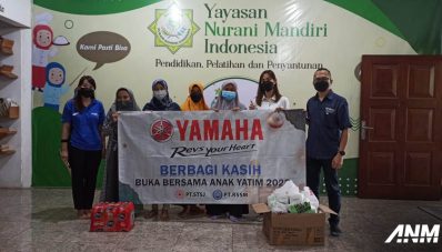 Yamaha Jatim Berbagi Kebahagiaan Dengan Ribuan Anak Yatim di 3 Kota Yamaha Jatim Berbagi Kebahagiaan Dengan Ribuan Anak Yatim di 3 Kota