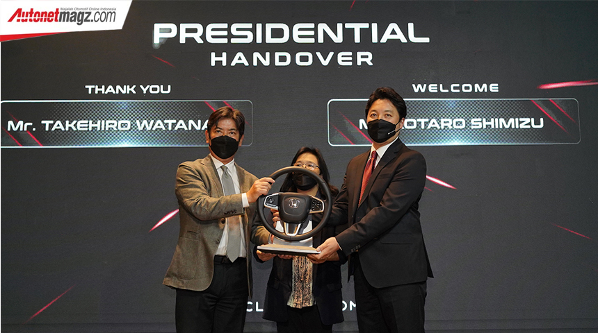 Berita, honda-president-handover: PT Honda Prospect Motor Umumkan Presidir Direkur Baru