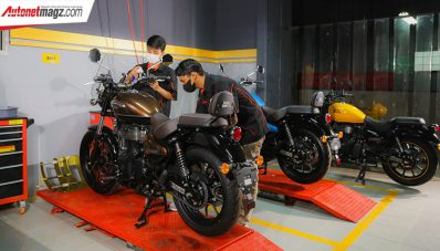 Perkuat Jaringan, Royal Enfield Resmikan 3 Dealer Baru Perkuat Jaringan, Royal Enfield Resmikan 3 Dealer Baru