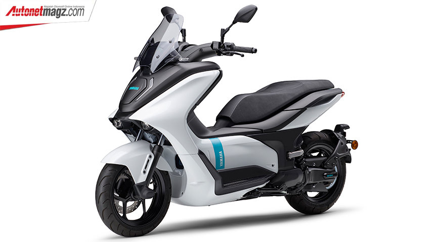 Berita, yamaha-ev-model-e01-2022-front: Yamaha E01, Bukti Komitmen Pengembangan Kendaraan Listrik