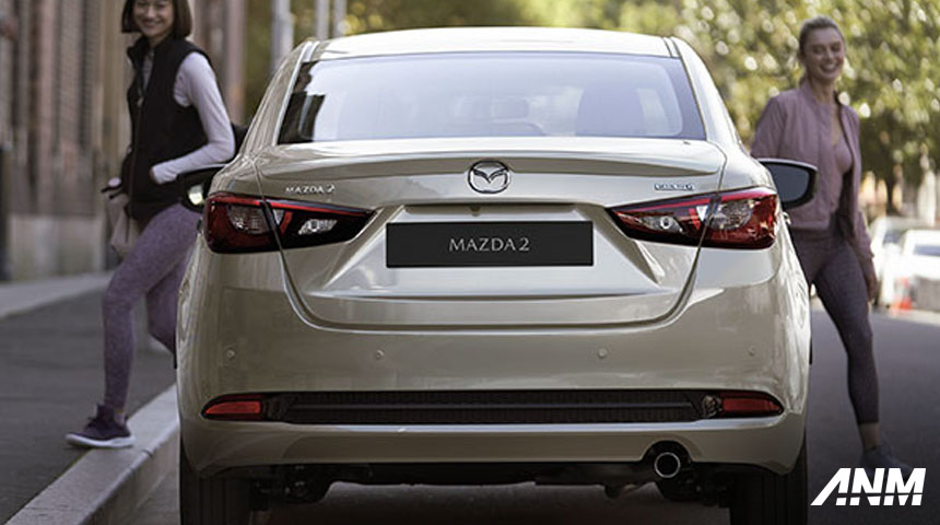 Berita, Mazda2 Sedan: Mazda2 Sedan Diuji Jalan di Indonesia, Pasar Sedan Memanas?