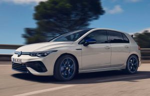 Volkswagen Rilis Golf R 20 Years Edition, Versi Terkencang Yang Pernah Diproduksi!