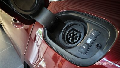 Mobil Listriknya Laris, Porsche Bawa Mobil Hybrid Baru! Mobil Listriknya Laris, Porsche Bawa Mobil Hybrid Baru!