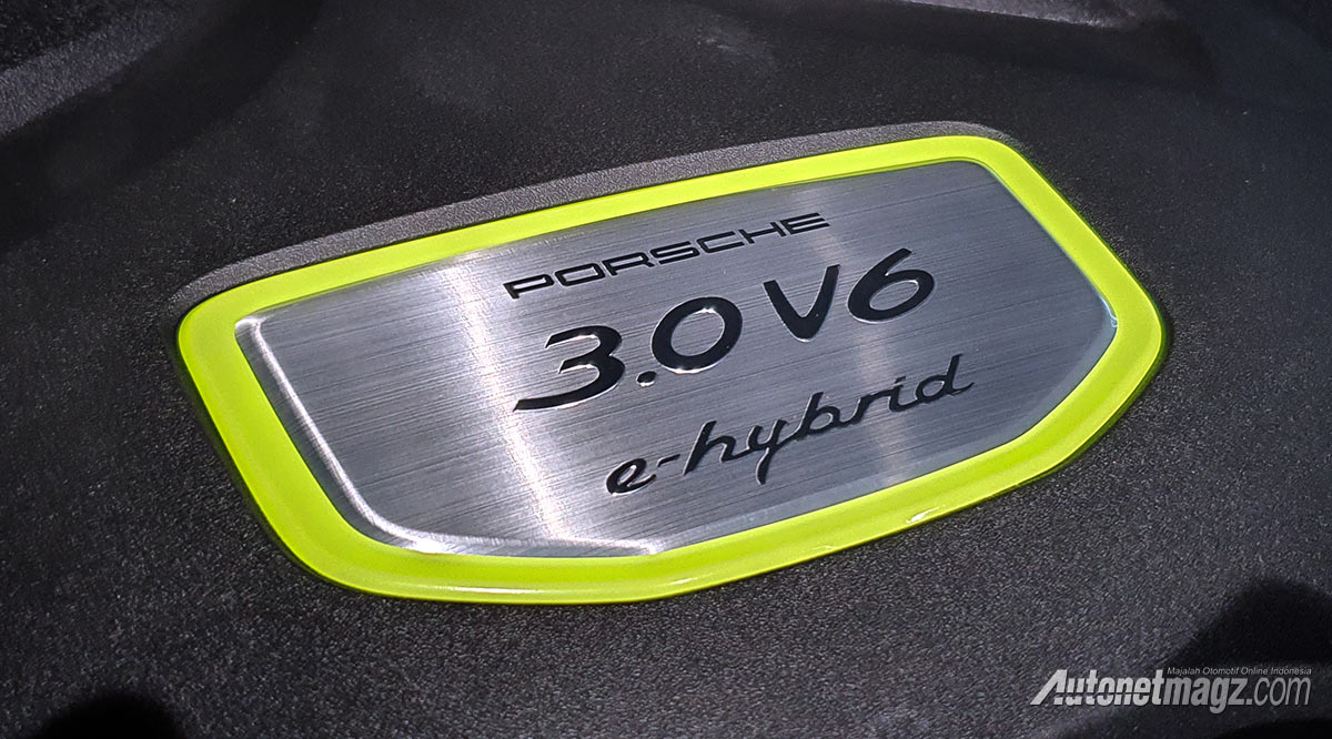 Mobil Baru, porsche-e-hybrid: Mobil Listriknya Laris, Porsche Bawa Mobil Hybrid Baru!