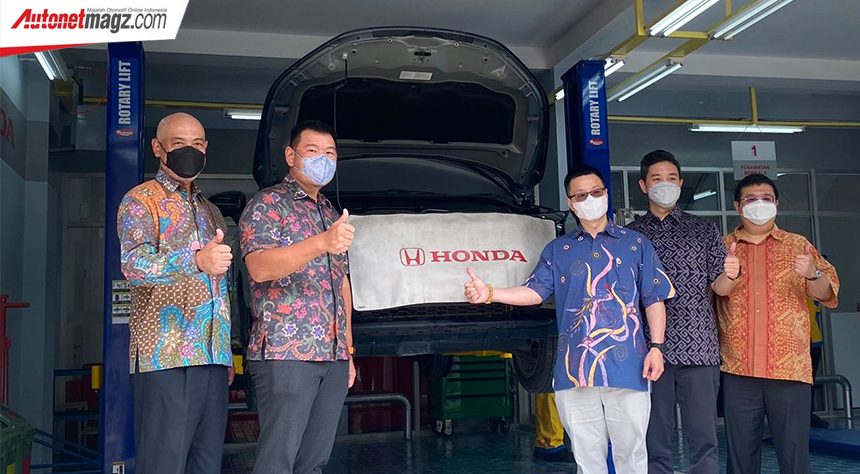 Honda Resmikan Fasilitas Layanan Service dan Spare Parts di Kota Tomohon Honda Resmikan Fasilitas Layanan Service dan Spare Parts di Kota Tomohon