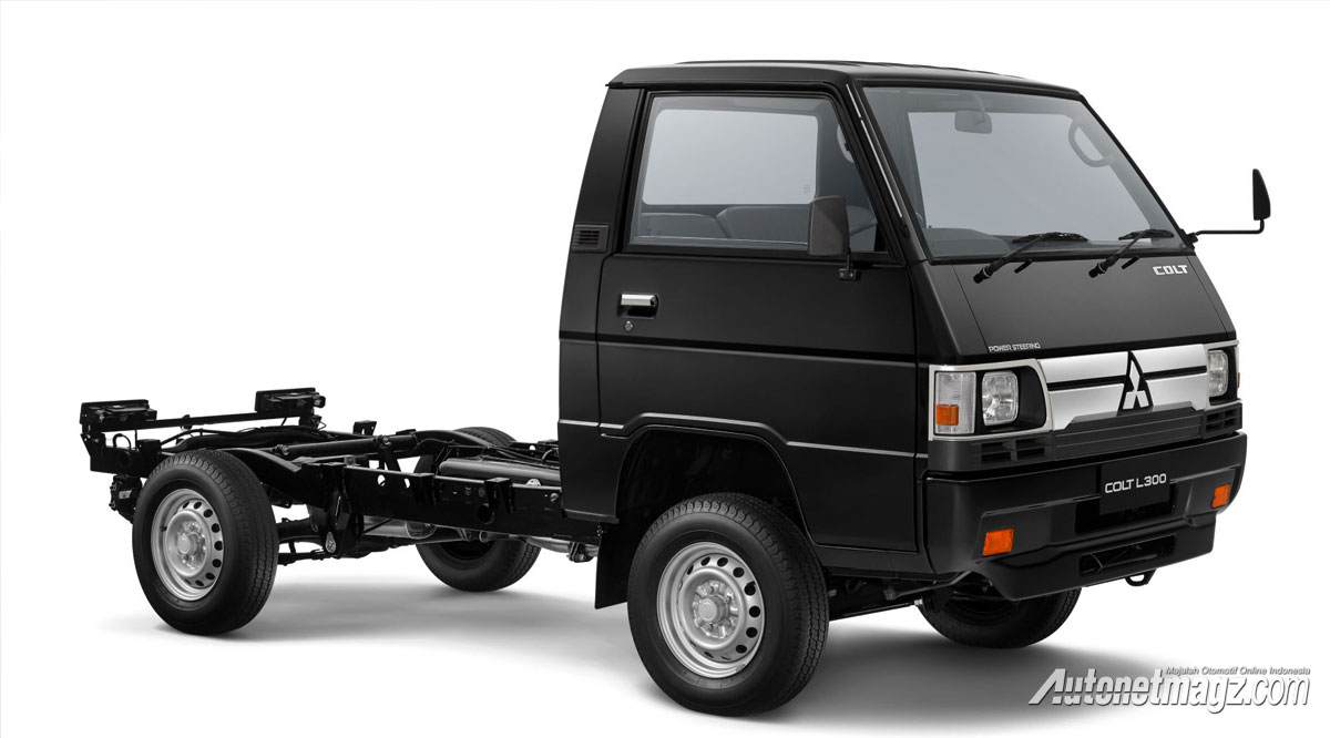 Berita, mitsubishi-colt-l300-2022-cab-chassis: Mitsubishi L300 Kini Impor Filipina, Ini Nih Bedanya!