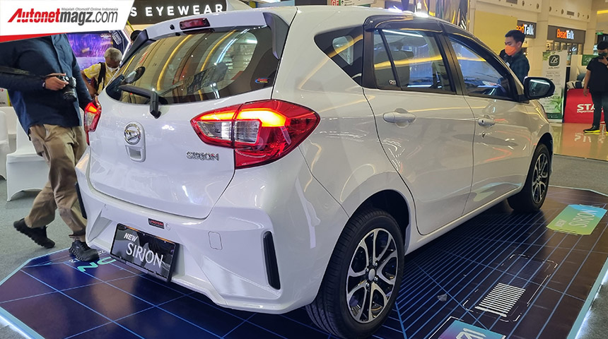 Berita, new-daihatsu-sirion-facelift-2022-tipe-x-rear: Penyegaran New Daihatsu Sirion 2022, Fiturnya Makin Lengkap!