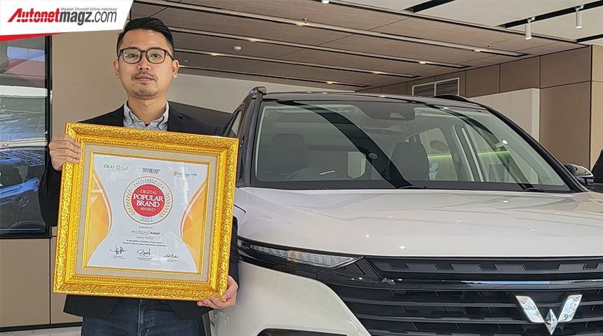 Berita, wuling-award: Wuling Almaz RS Raih Penghargaan Indonesia Digital Popular Brand Award 2022