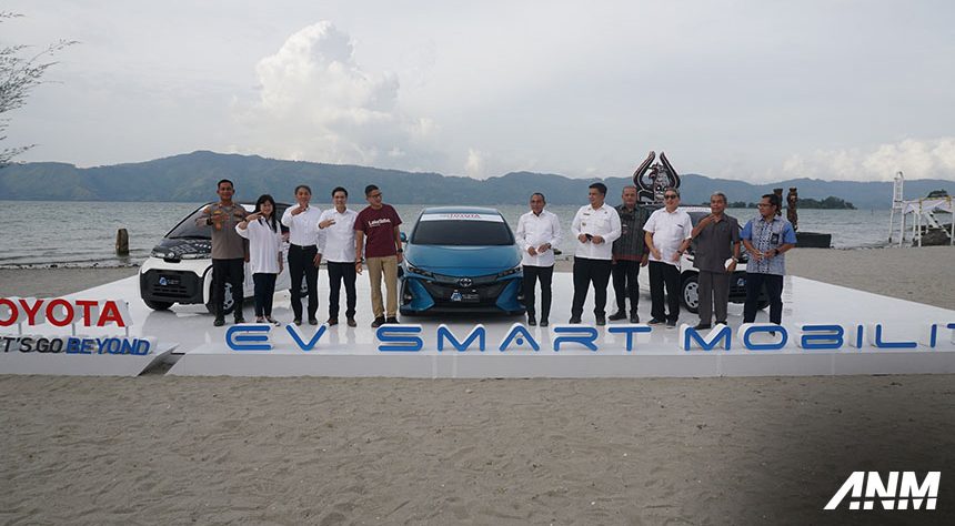 Setelah Bali, EV Smart Mobility Toyota Kini Tersedia di Danau Toba Setelah Bali, EV Smart Mobility Toyota Kini Tersedia di Danau Toba