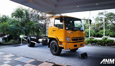 Mitsubishi Fuso Canter & Fighter X Euro4 Resmi Mengaspal di Surabaya! Mitsubishi Fuso Canter & Fighter X Euro4 Resmi Mengaspal di Surabaya!