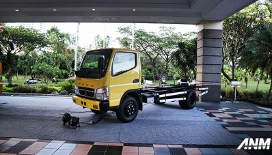 Mitsubishi Fuso Canter & Fighter X Euro4 Resmi Mengaspal di Surabaya! Mitsubishi Fuso Canter & Fighter X Euro4 Resmi Mengaspal di Surabaya!