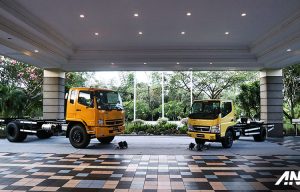 Mitsubishi Fuso Canter & Fighter X Euro4 Resmi Mengaspal di Surabaya! Mitsubishi Fuso Canter & Fighter X Euro4 Resmi Mengaspal di Surabaya!