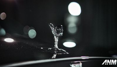 Rolls Royce Ghost Black Badge Sampai di Surabaya, Semarang Menyusul! Rolls Royce Ghost Black Badge Sampai di Surabaya, Semarang Menyusul!