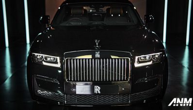 Rolls Royce Ghost Black Badge Sampai di Surabaya, Semarang Menyusul! Rolls Royce Ghost Black Badge Sampai di Surabaya, Semarang Menyusul!