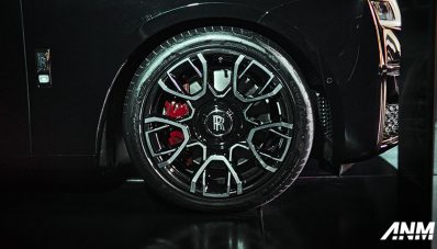 Rolls Royce Ghost Black Badge Sampai di Surabaya, Semarang Menyusul! Rolls Royce Ghost Black Badge Sampai di Surabaya, Semarang Menyusul!