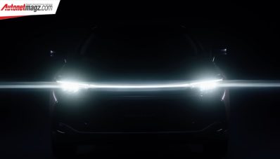 Teaser Toyota Crown 2023 Terkuak! Beneran Jadi Sedan Tinggi? Teaser Toyota Crown 2023 Terkuak! Beneran Jadi Sedan Tinggi?