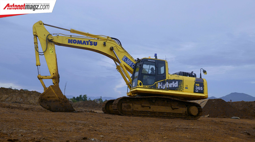 Berita, komatsu-hybrid-2: United Tractors Luncurkan Excavator Hybrid Komatsu HB365-1