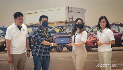 Subaru Indonesia Rayakan Penyerahan Unit Forester Perdana! Subaru Indonesia Rayakan Penyerahan Unit Forester Perdana!