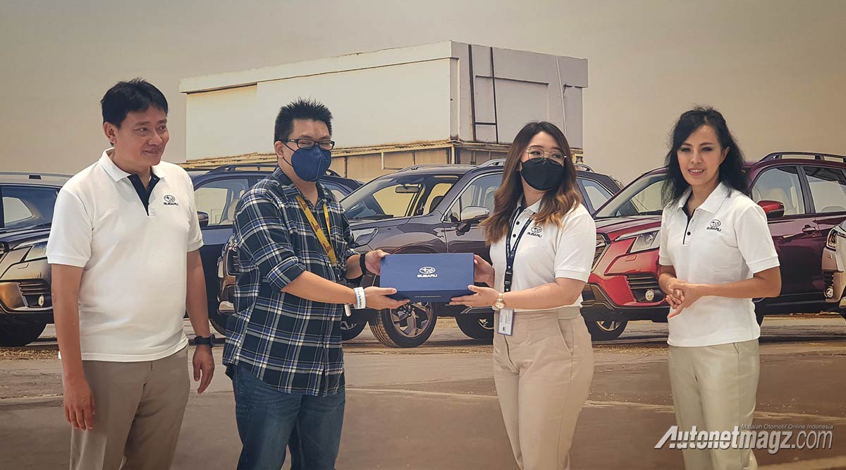 Berita, konsumen-subaru-forester-indonesia: Subaru Indonesia Rayakan Penyerahan Unit Forester Perdana!