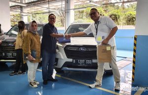Subaru Indonesia Rayakan Penyerahan Unit Forester Perdana! Subaru Indonesia Rayakan Penyerahan Unit Forester Perdana!