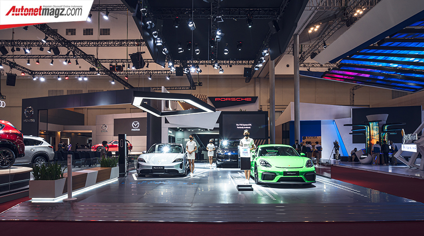 Mobil Baru, porsche-giias-2022: GIIAS 2022 : Porsche Pamerkan Performa, Kemewahan, dan E-Mobility 