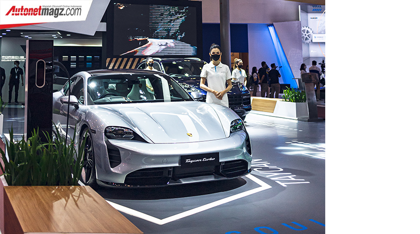Mobil Baru, porsche-giiias-2022: GIIAS 2022 : Porsche Pamerkan Performa, Kemewahan, dan E-Mobility 