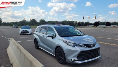 Toyota Perkenalkan Hitchless Towing, Teknologi Derek Autonomus Toyota Perkenalkan Hitchless Towing, Teknologi Derek Autonomus