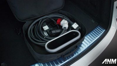 Porsche Cayenne E-Hybrid Hadir di Surabaya, Pelanggan Bisa Coba! Porsche Cayenne E-Hybrid Hadir di Surabaya, Pelanggan Bisa Coba!