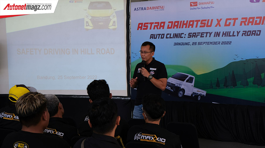 Berita, daihatsu-autoclinic-2: Daihatsu Berikan Tips Berkendara Aman di Auto Clinic Bandung