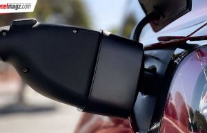 Tesla Merilis Charging Adaptor, Bisa Nge-charge Dimana Saja!
