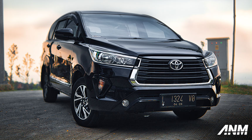 Berita, Toyota Kijang Innova: Pasokan Toyota Kijang Innova Bensin Meroket, Kalahkan Tipe Diesel!