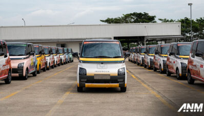 Wuling Serahkan 300 Unit Air EV Sebagai Official Car Partner KTT G20 Wuling Serahkan 300 Unit Air EV Sebagai Official Car Partner KTT G20