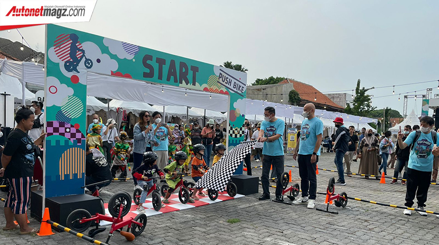 Berita, honda-brv-poppark-2: Honda Gelar All New BR-V Pop Park dan Bazaar Jajanan Nusantara di Semarang