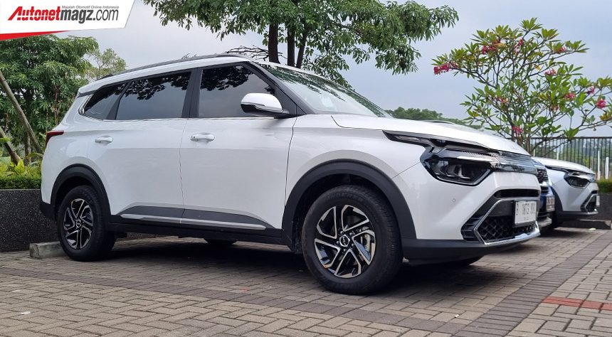 Melirik All New Kia Carens 1.5L, Apa Bedanya Dengan Varian Tertinggi?