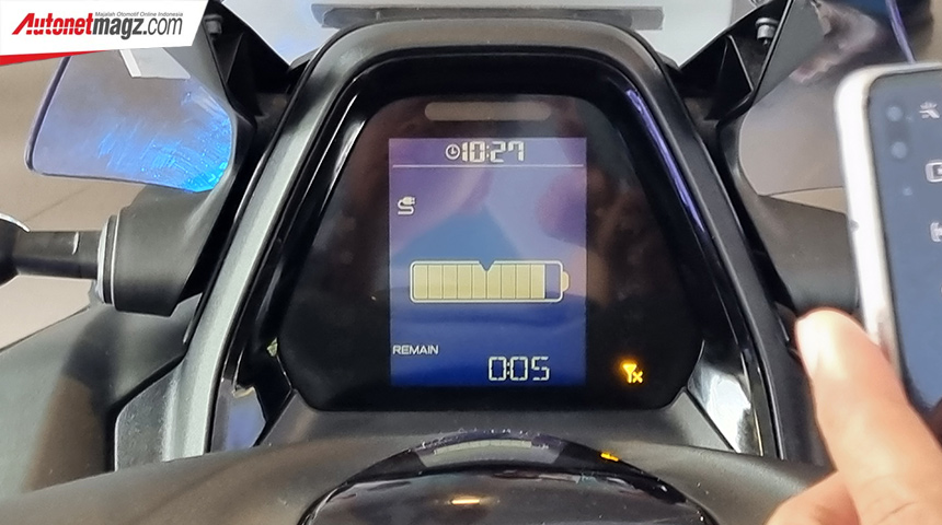 Berita, yamaha-e01-2022-indonesia-instrument-panel-spidometer: First Ride Yamaha E01 2022, Ini Baru Motor Listrik!