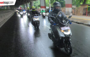 Curah Hujan Tinggi, Yamaha Bagikan Tips Berkendara Aman Curah Hujan Tinggi, Yamaha Bagikan Tips Berkendara Aman