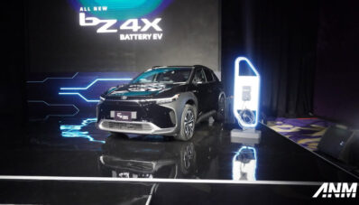 Toyota bZ4X Resmi Dijual di Indonesia, Harga 1,19 Miliar Rupiah! Toyota bZ4X Resmi Dijual di Indonesia, Harga 1,19 Miliar Rupiah!