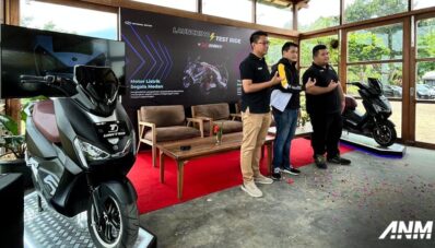 Launching & Riding United TX Series Jatim : Motor Listrik All Terrain Launching & Riding United TX Series Jatim : Motor Listrik All Terrain
