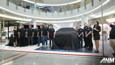 All New Toyota Kijang Innova Zenix Mengaspal di Surabaya, SPK Menumpuk! All New Toyota Kijang Innova Zenix Mengaspal di Surabaya, SPK Menumpuk!