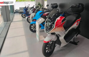 Alva Resmikan Experience Center di SCBD dan Lakukan Handover Ke 10 Pembeli Pertama Alva Resmikan Experience Center di SCBD dan Lakukan Handover Ke 10 Pembeli Pertama