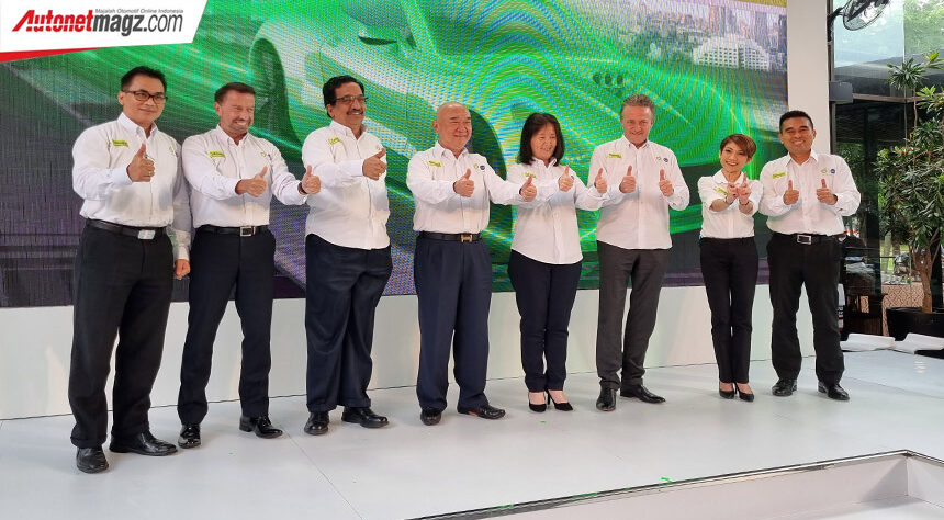 BP-AKR Resmi Tunjuk Vanda Laura Sebagai Presiden Direktur BP-AKR yang Baru BP-AKR Resmi Tunjuk Vanda Laura Sebagai Presiden Direktur BP-AKR yang Baru