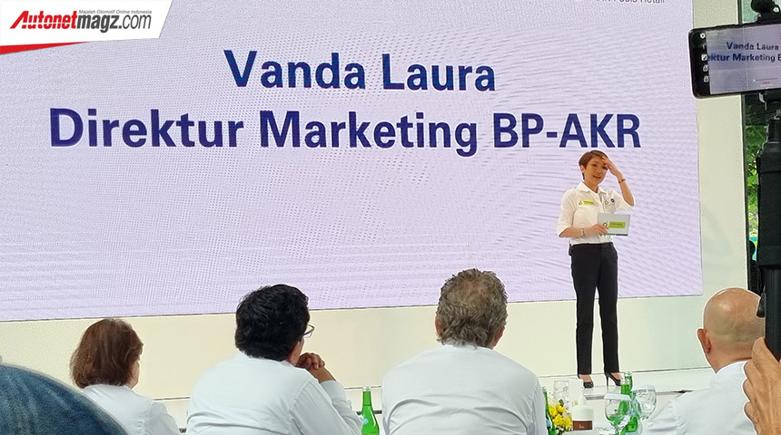 Berita, bp-akr-ultimate-launch-indonesia-2022-vanda-laura: Bensin BP Ultimate Resmi Gantikan BP 95, Segini Harga Per Liternya!