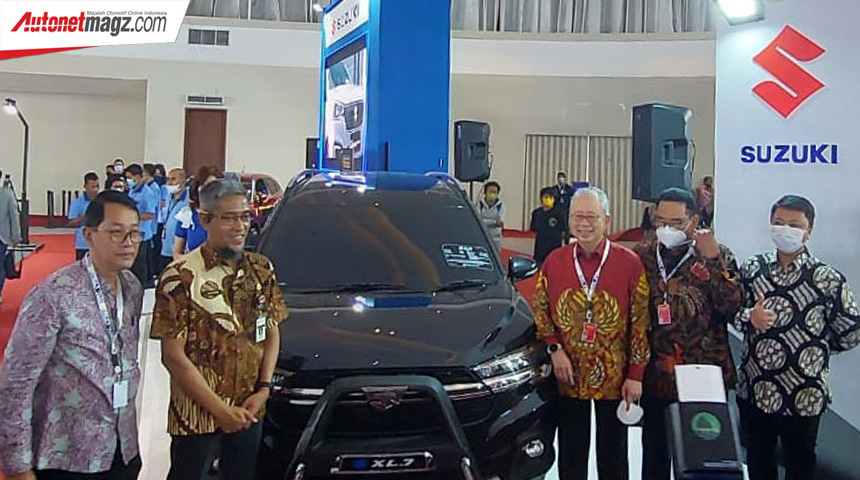 Berita, suzuki-xl-7-giias-semarang-2022-booth-ceremony-seremoni: GIIAS Semarang 2022 : Suzuki Hadirkan Promo Menarik Serta Test Drive Berhadiah