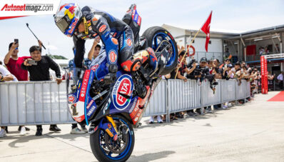 Toprak Razgatlıoğlu Berjaya dengan Kemenangan Race 1 di Mandalika Toprak Razgatlıoğlu Berjaya dengan Kemenangan Race 1 di Mandalika
