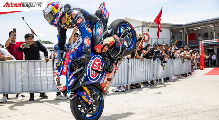 Toprak Razgatlıoğlu Berjaya dengan Kemenangan Race 1 di Mandalika Toprak Razgatlıoğlu Berjaya dengan Kemenangan Race 1 di Mandalika