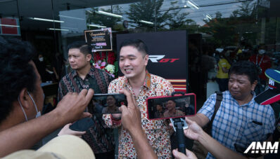 Vespa Satya Resmikan Diler Motoplex Pertama, Paling Lebar Se-Indonesia